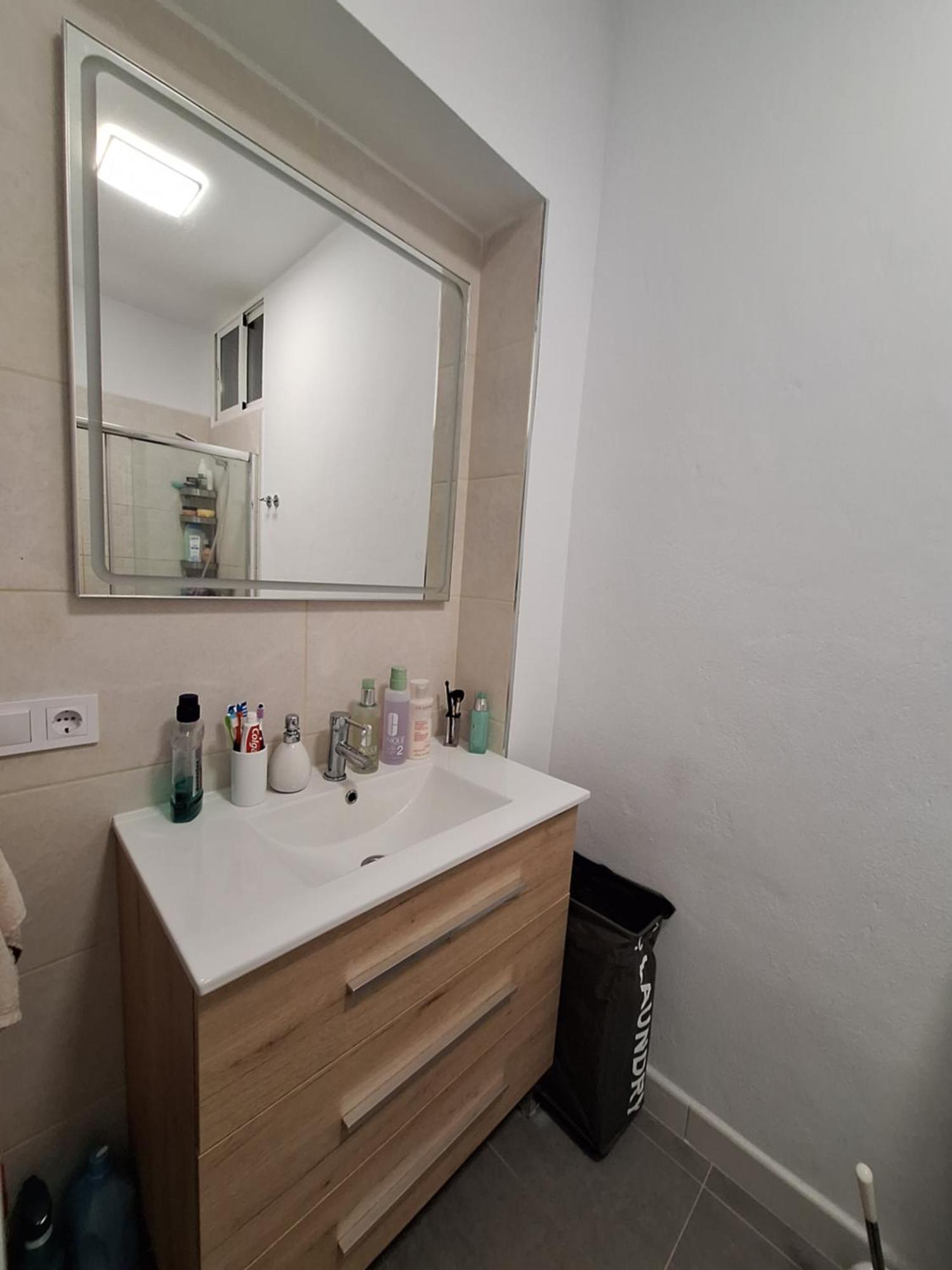 Con Bano Compartido En Casa Con Familia Accommodatie bij particulieren *